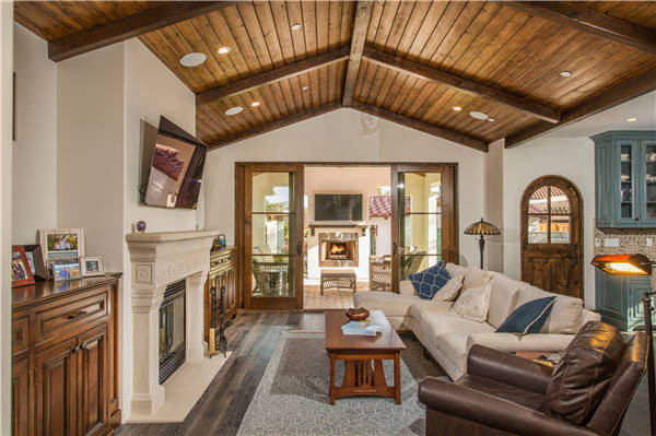 沈陽(yáng)匯錦華府130平「地中?！寡b修設(shè)計(jì)風(fēng)格案例