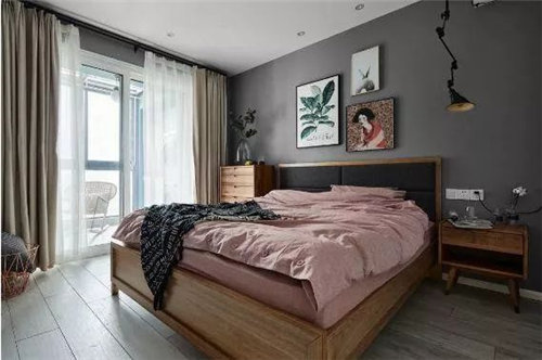 臥室和客廳哪里有陽臺更好？沈陽裝飾公司排名榜哪家好